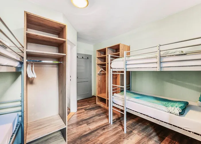 Hostel Hirschen *